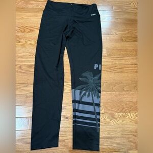 Victoria’s Secret Pink leggings